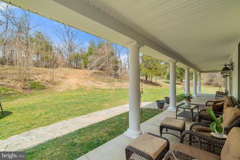 9427 Double Eagle Ln, Marshall, VA 20115 photo 14