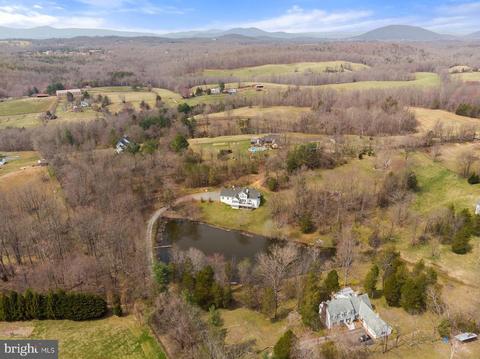9427 Double Eagle Ln, Marshall, VA 20115 photo 3
