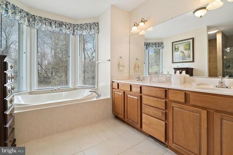 9427 Double Eagle Ln, Marshall, VA 20115 photo 34