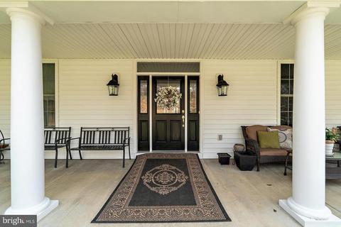 9427 Double Eagle Ln, Marshall, VA 20115 photo 13
