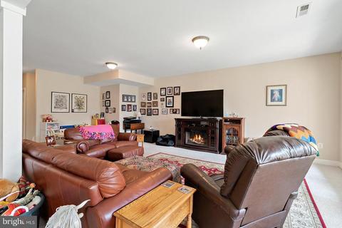 9427 Double Eagle Ln, Marshall, VA 20115 photo 48
