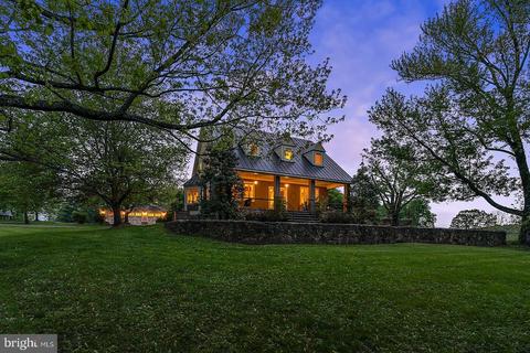 3724 Rectortown Rd, Marshall, VA 20115 photo 1