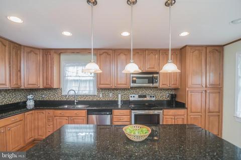6156 Georgetown Rd, Broad Run, VA 20137 photo 13