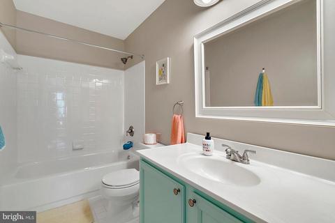 498 Devon Dr, Warrenton, VA 20186 photo 25