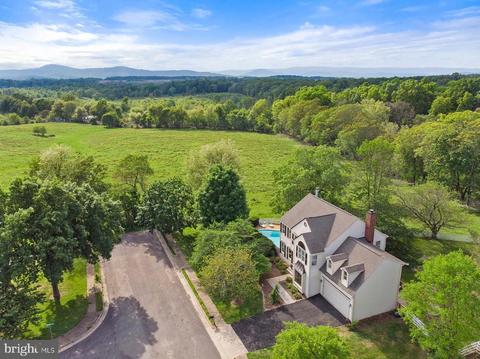 8636 Mountainview Ave, Marshall, VA 20115 photo 4