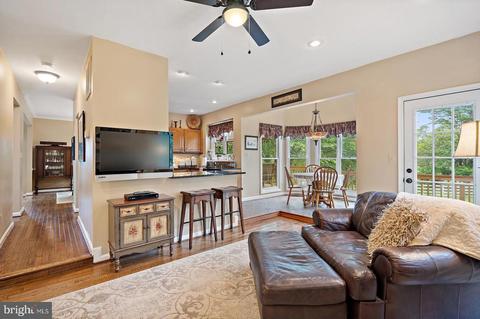 8636 Mountainview Ave, Marshall, VA 20115 photo 24