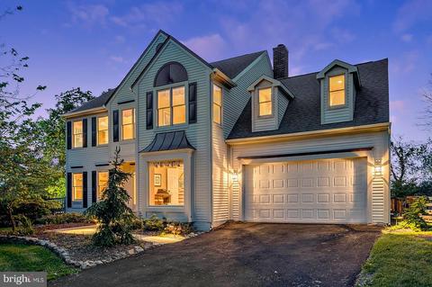8636 Mountainview Ave, Marshall, VA 20115 photo 2