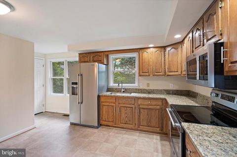 10033 Conde Rd, Marshall, VA 20115 photo 5