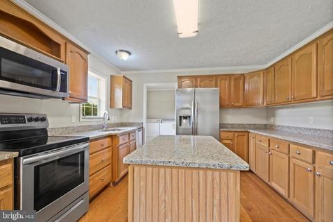 8232 Burwell Rd, Catlett, VA 20119 photo 13