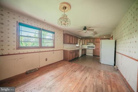 5014 Casanova Rd, Warrenton, VA 20187 photo 11