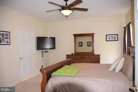 160 Ruby Ct, Warrenton, VA 20186 photo 21