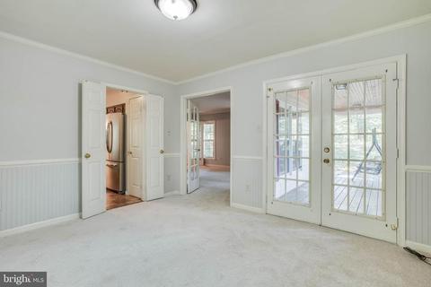 5742 Pendleton Ln, Warrenton, VA 20187 photo 8