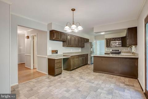 5742 Pendleton Ln, Warrenton, VA 20187 photo 14