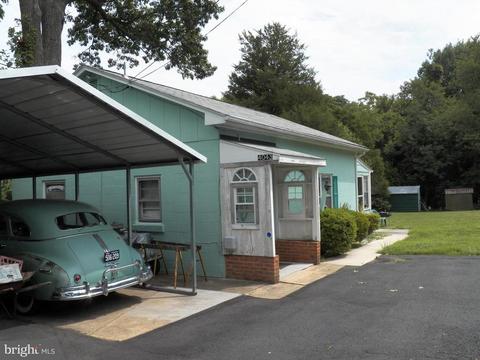 4049 Rectortown Rd, Marshall, VA 20115 photo 9