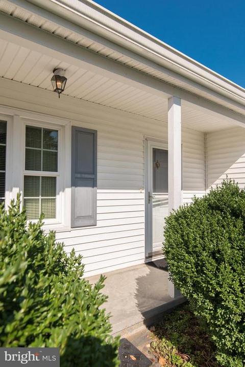 7316 Rectors Ln, Marshall, VA 20115 photo 2