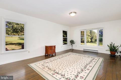 5797 Georgetown Rd, Broad Run, VA 20137 photo 14