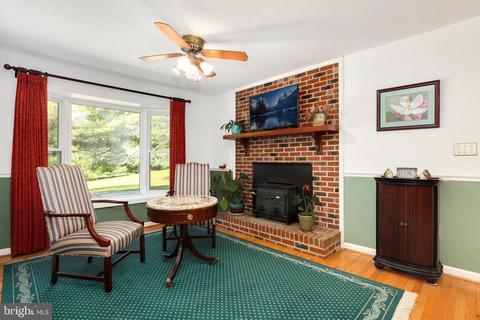 5797 Georgetown Rd, Broad Run, VA 20137 photo 11
