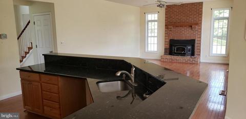 7785 Citation Dr, Marshall, VA 20115 photo 21