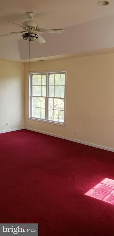 7785 Citation Dr, Marshall, VA 20115 photo 32