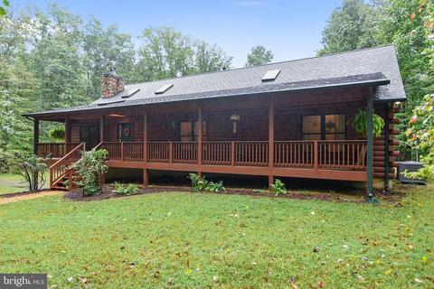 7810 Cub Dr, Marshall, VA 20115 photo 1