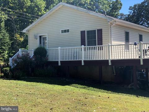 5379 Sumerduck Rd, Sumerduck, VA 22742 photo 23