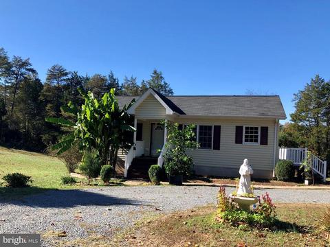 5379 Sumerduck Rd, Sumerduck, VA 22742 photo 2