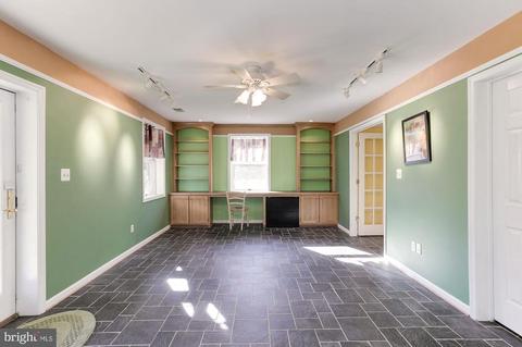7915 Citation Dr, Marshall, VA 20115 photo 51