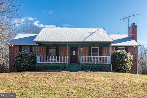 7915 Citation Dr, Marshall, VA 20115 photo 1