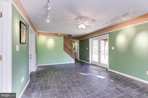 7915 Citation Dr, Marshall, VA 20115 photo 54