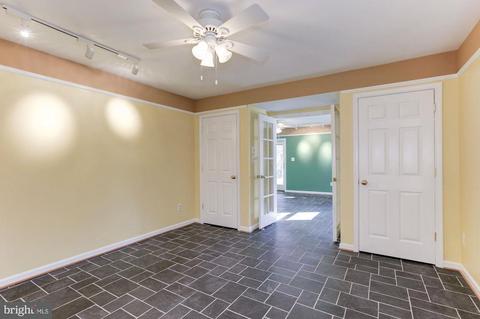 7915 Citation Dr, Marshall, VA 20115 photo 56