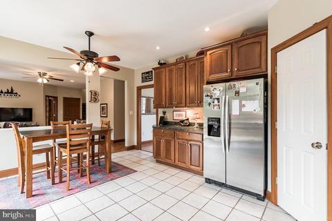 7019 Olinger Rd, Marshall, VA 20115 photo 12