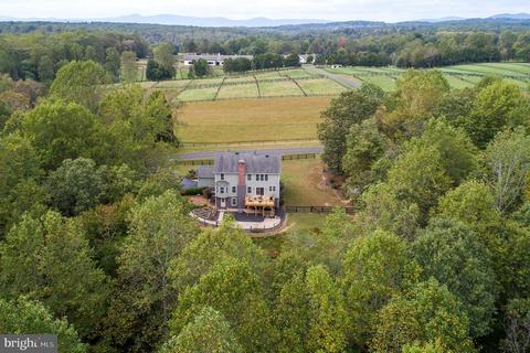 7019 Olinger Rd, Marshall, VA 20115 photo 2