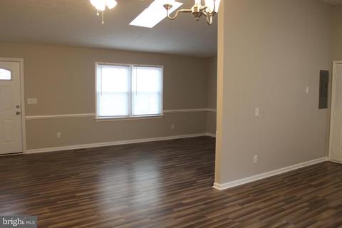 14070 Silver Hill Rd, Sumerduck, VA 22742 photo 6