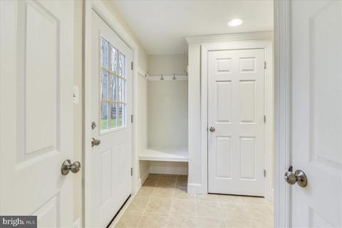 7931 Leeds Manor Rd, Marshall, VA 20115 photo 7