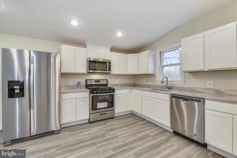 7931 Leeds Manor Rd, Marshall, VA 20115 photo 4