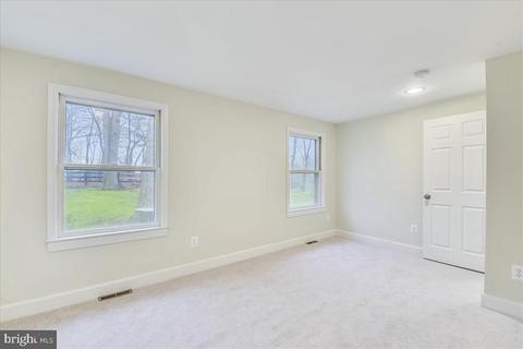7931 Leeds Manor Rd, Marshall, VA 20115 photo 10