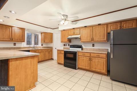 5562 Snow Mountain Rd, Broad Run, VA 20137 photo 3
