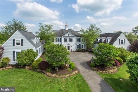 7673 Charnick Rd, Marshall, VA 20115 photo 2