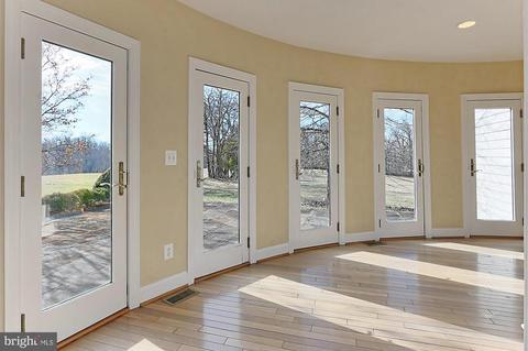 7673 Charnick Rd, Marshall, VA 20115 photo 50