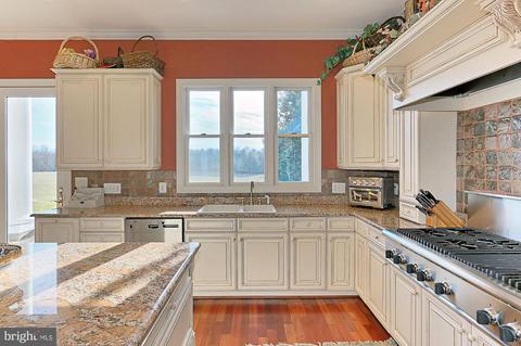 7673 Charnick Rd, Marshall, VA 20115 photo 19