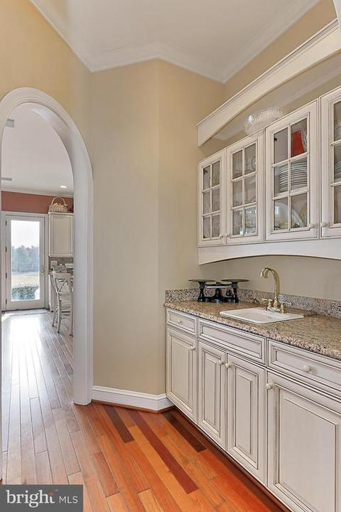 7673 Charnick Rd, Marshall, VA 20115 photo 11