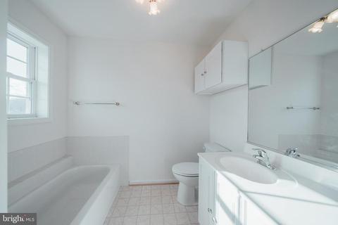 5052 Fairview Ln, Broad Run, VA 20137 photo 24