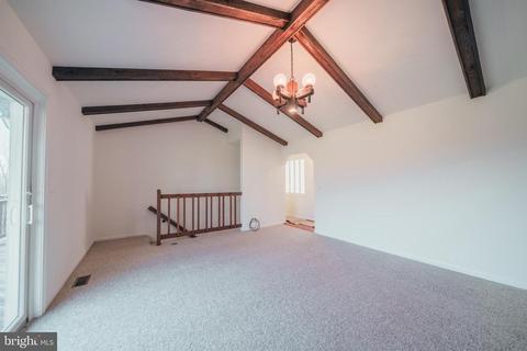 5052 Fairview Ln, Broad Run, VA 20137 photo 13