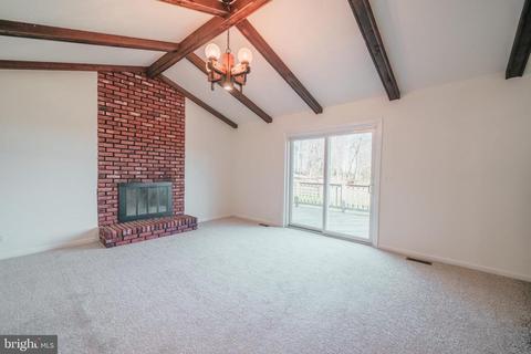 5052 Fairview Ln, Broad Run, VA 20137 photo 11