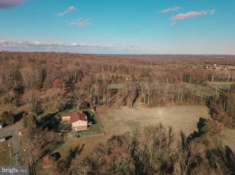 5052 Fairview Ln, Broad Run, VA 20137 photo 8