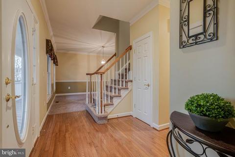 9094 Groundhog Ln, Marshall, VA 20115 photo 6