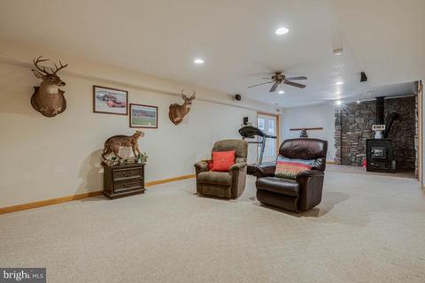 9094 Groundhog Ln, Marshall, VA 20115 photo 34