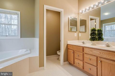 9094 Groundhog Ln, Marshall, VA 20115 photo 24