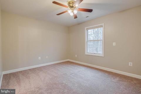 9094 Groundhog Ln, Marshall, VA 20115 photo 28