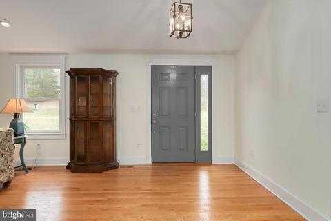 6336 Carters Run Rd, Marshall, VA 20115 photo 8